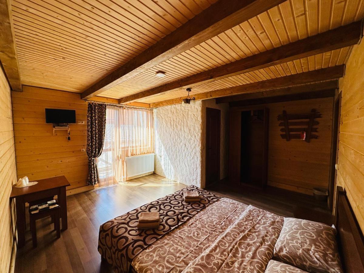 Guest House Lileya Bukovel Esterno foto