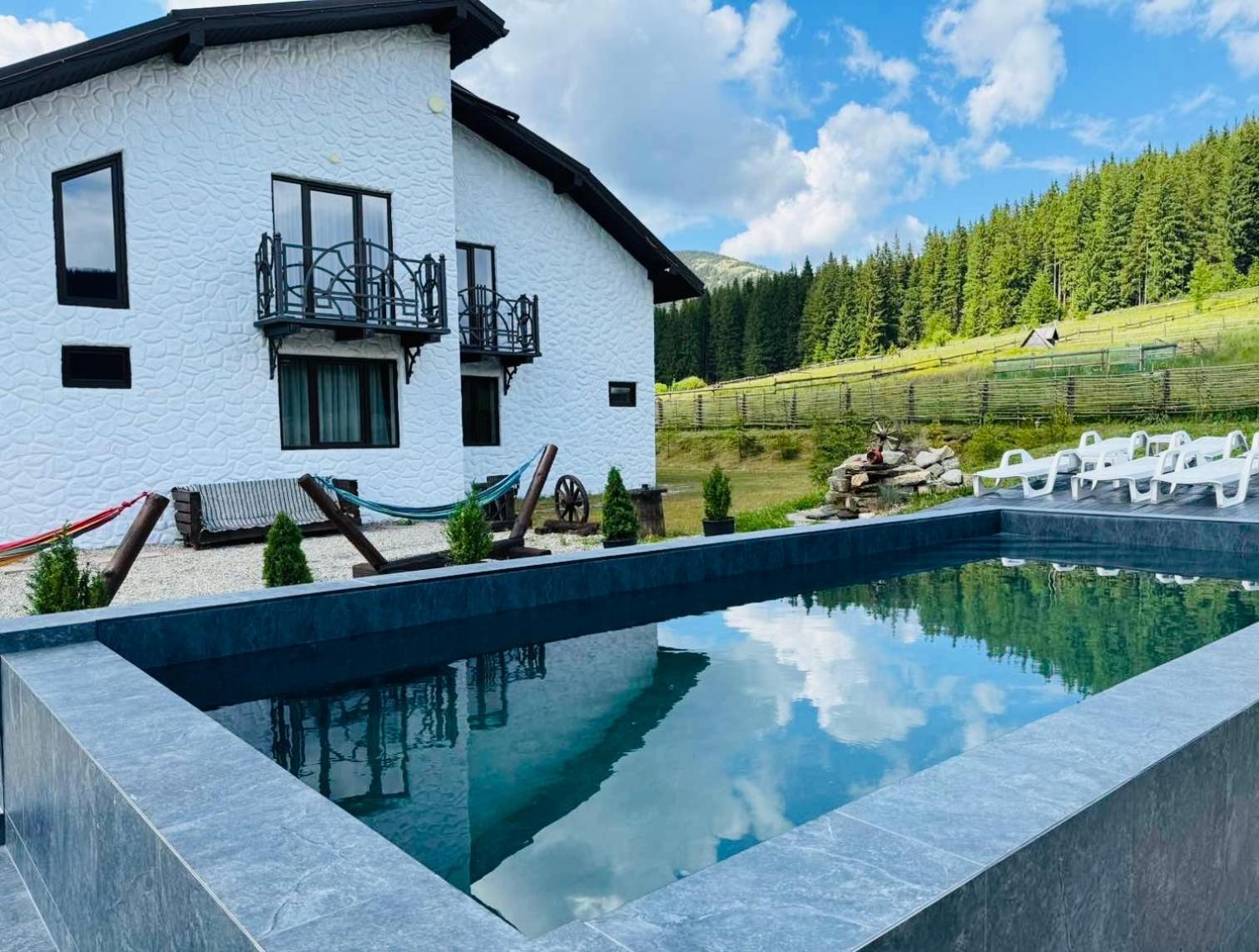 Guest House Lileya Bukovel Esterno foto